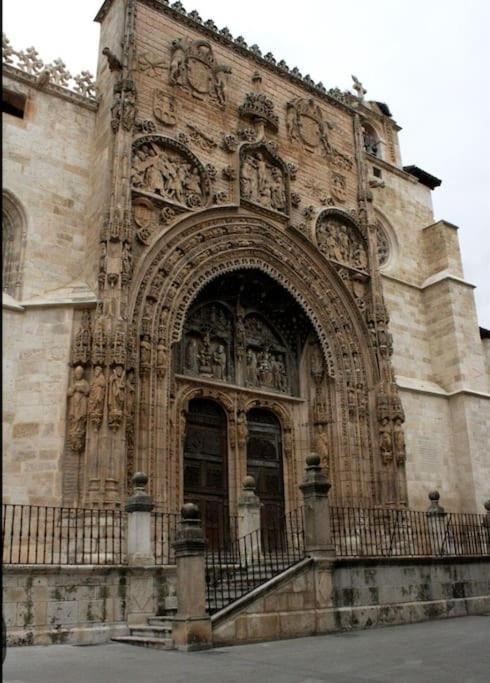Alojamiento Centrico La Buganvilla Aranda de Duero Buitenkant foto